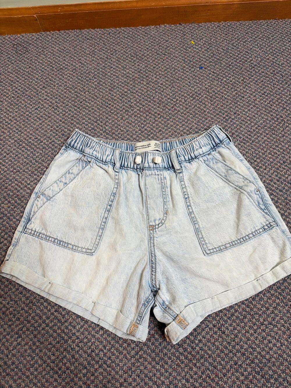 Abercrombie Kids High Rise Relaxed Short 15/16